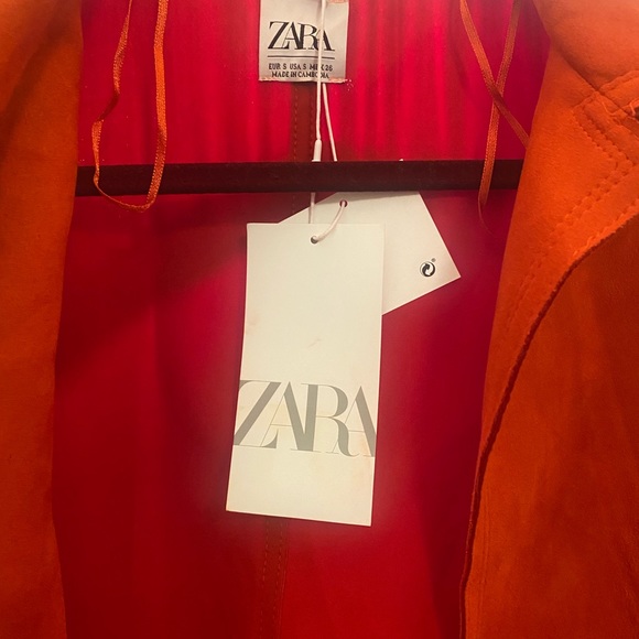 Zara Jacket - Picture 2 of 2